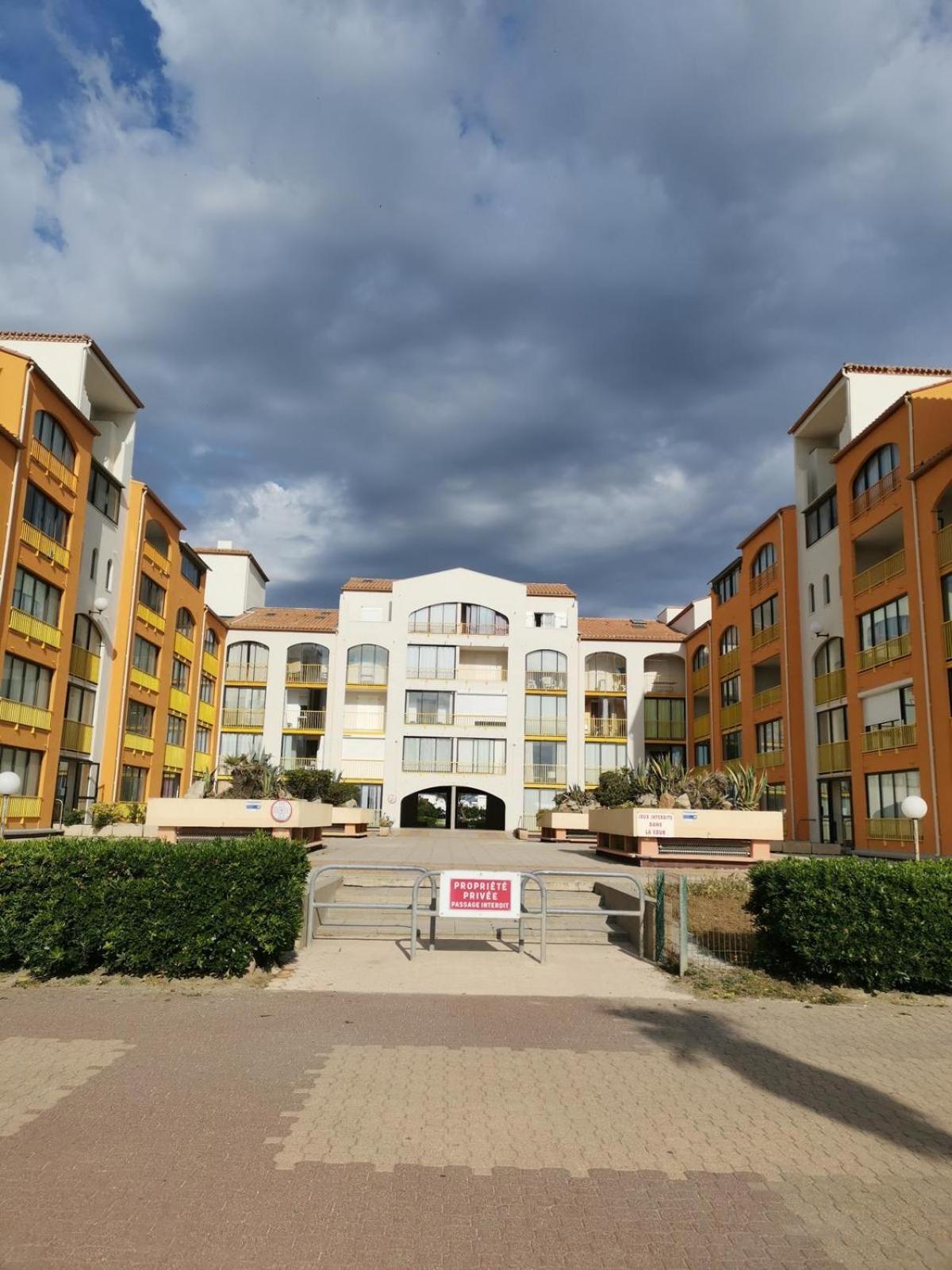 Appartement Vue Mer,Acces Direct Plage,Fibre,Clim,Parking Public Gratuit Le Barcarès Kültér fotó