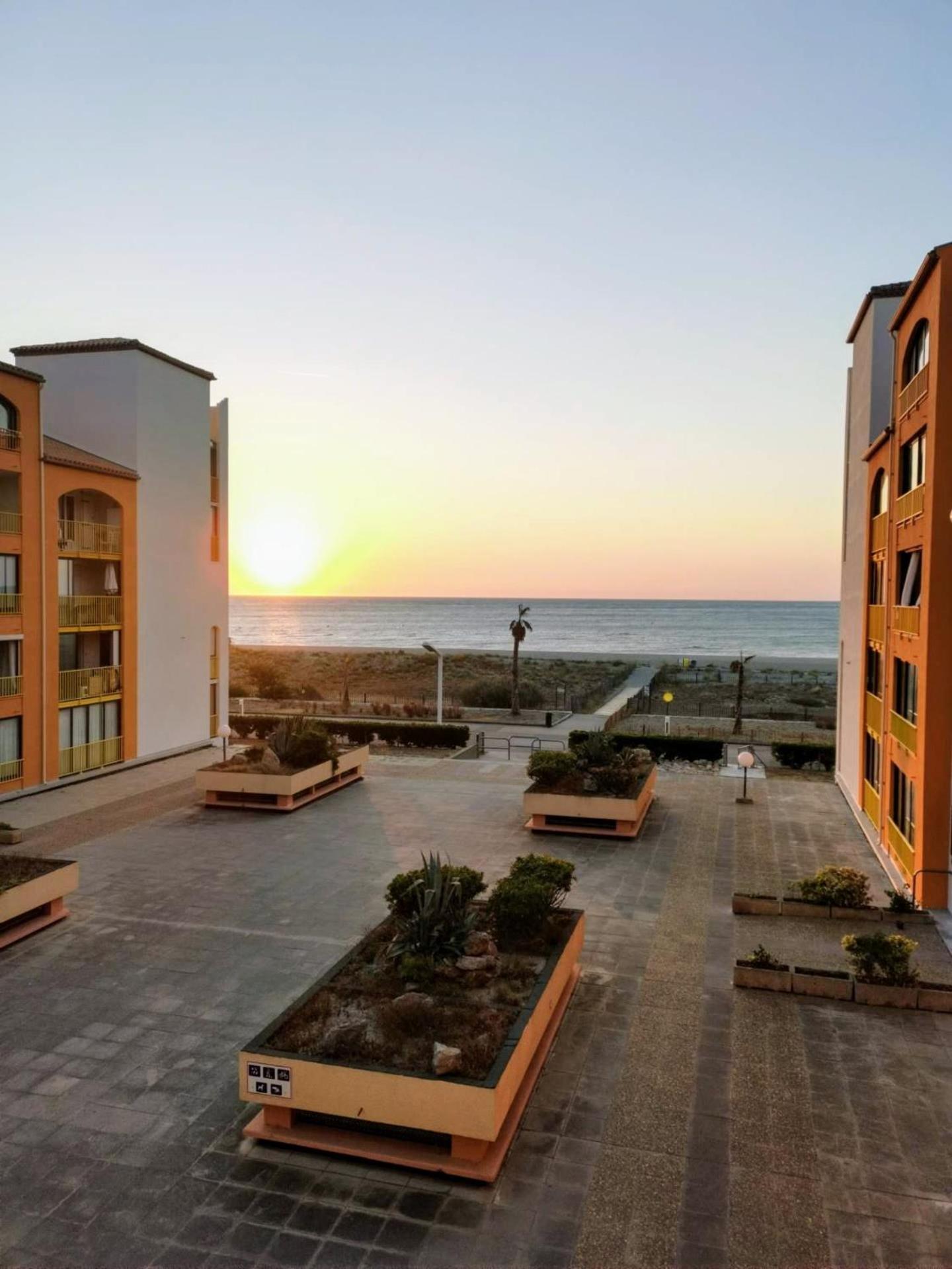Appartement Vue Mer,Acces Direct Plage,Fibre,Clim,Parking Public Gratuit Le Barcarès Kültér fotó