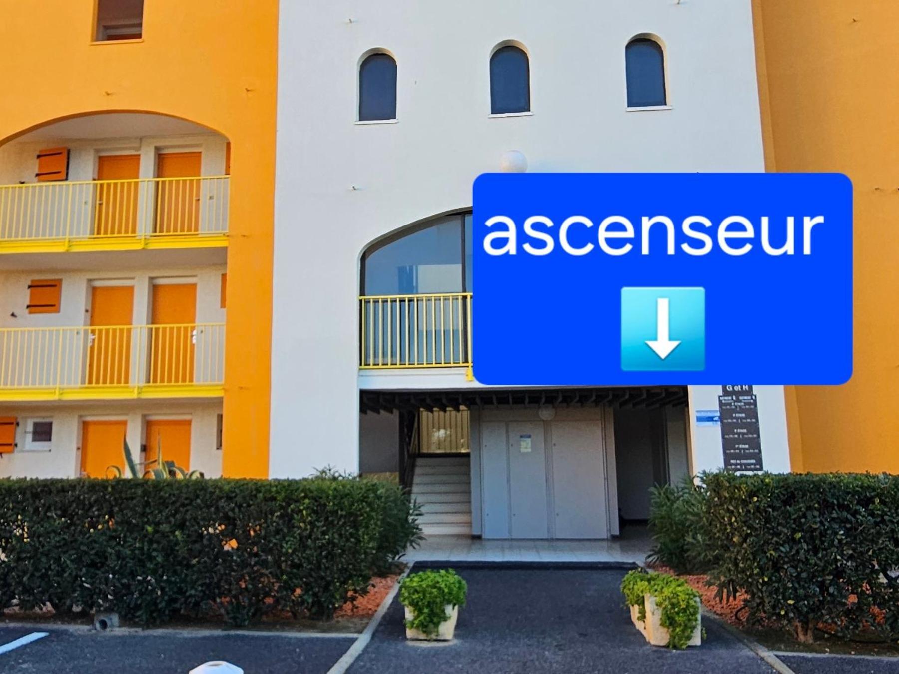Appartement Vue Mer,Acces Direct Plage,Fibre,Clim,Parking Public Gratuit Le Barcarès Szoba fotó